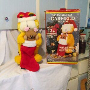 Vintage Animated Garfield Christmas Figure